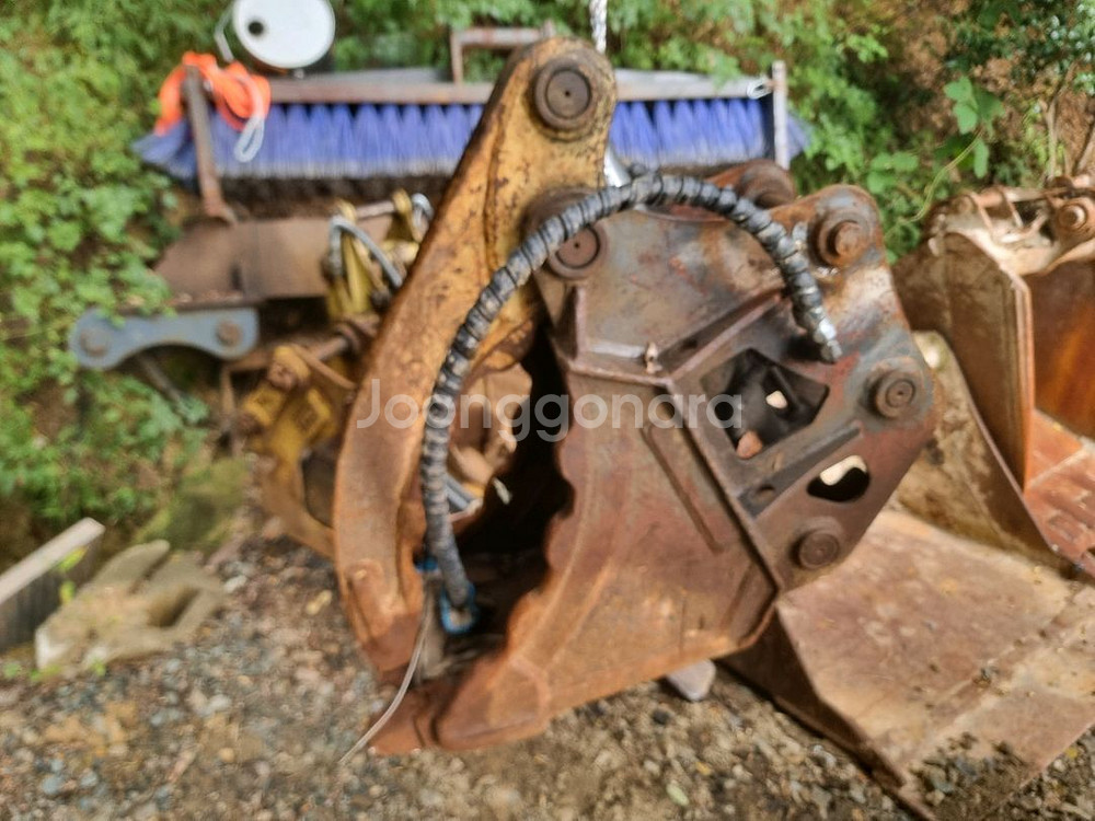 미니 굴삭기 돌집게--0