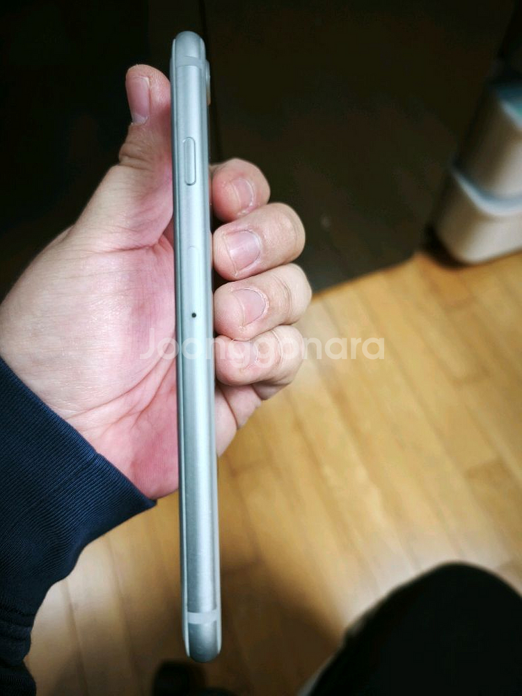 아이폰 8 64g+ 애플워치 se1 a2351--3