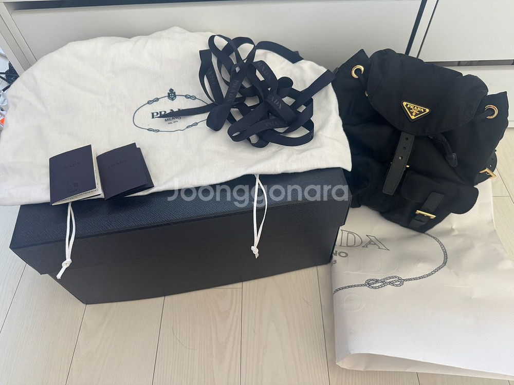 프라다 백팩 스몰 금장--0