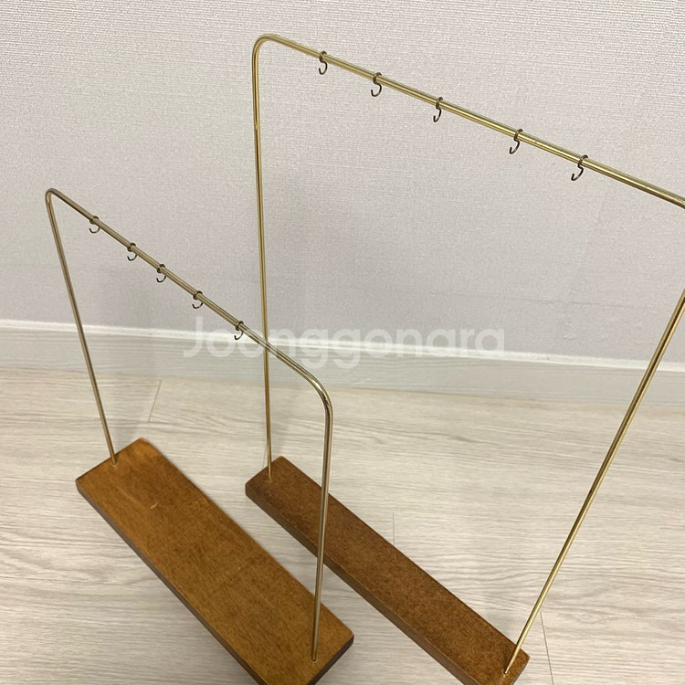 골드프레임 주얼리 디스플레이--3