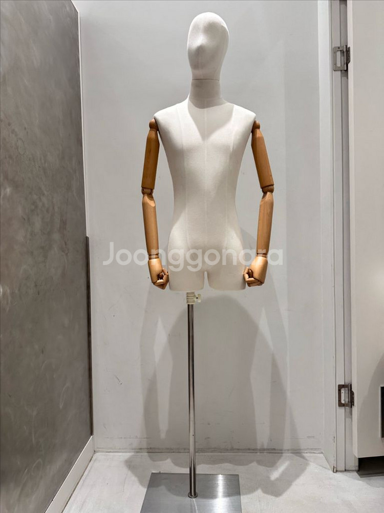 남자 마네킹 마네킨 a급 반값에 팝니다--0