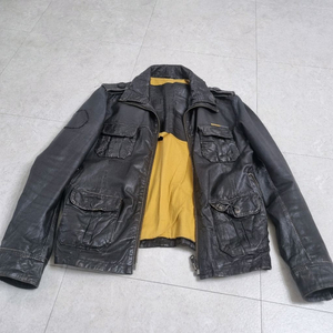 슈퍼드라이 가죽자켓