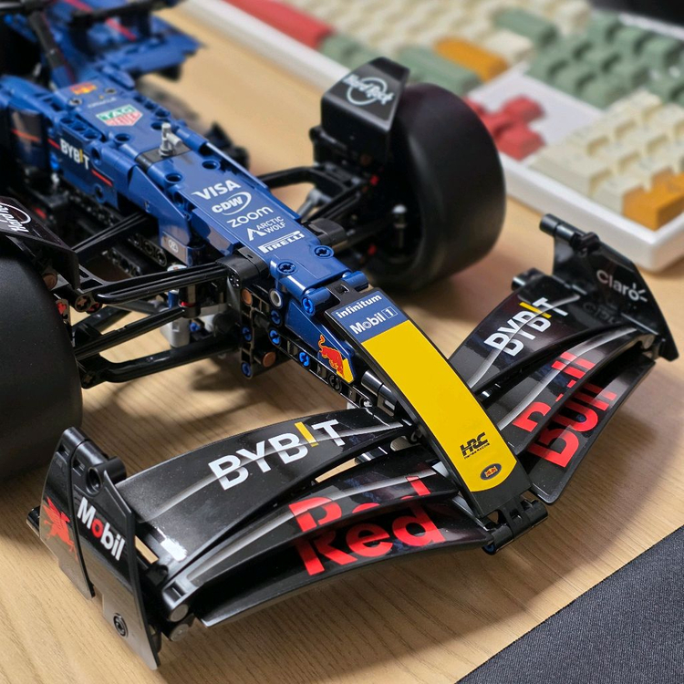 레고 테크닉 42206 F1 레드불--1