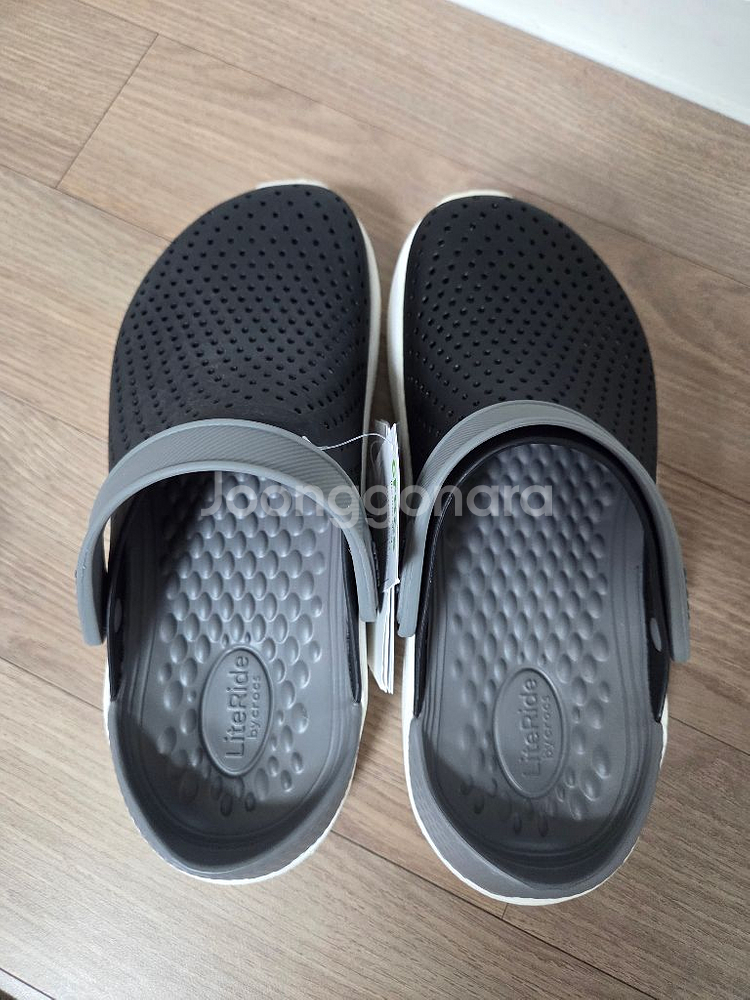 크록스 240(m5/w7) 새상품--0