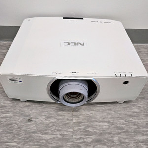 빔프로젝터 nec Pa803u 8000안시 빔프로젝트