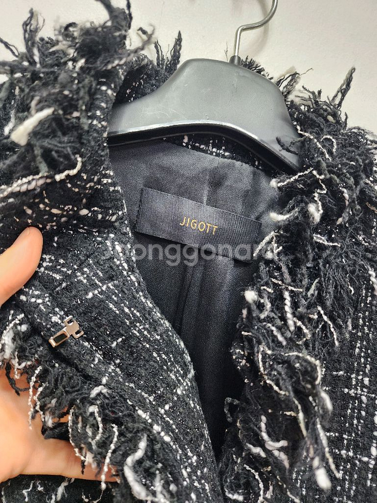 지고트 프린지 트위드코트--3