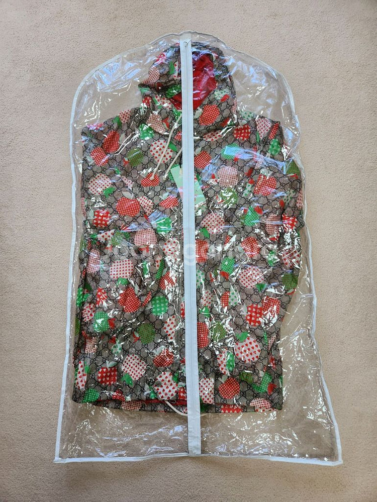 구찌 애플 바람막이44--1