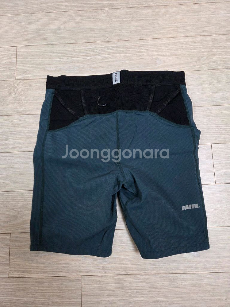 칼렉 에어블레이드 남성 숏 타이츠 M--1
