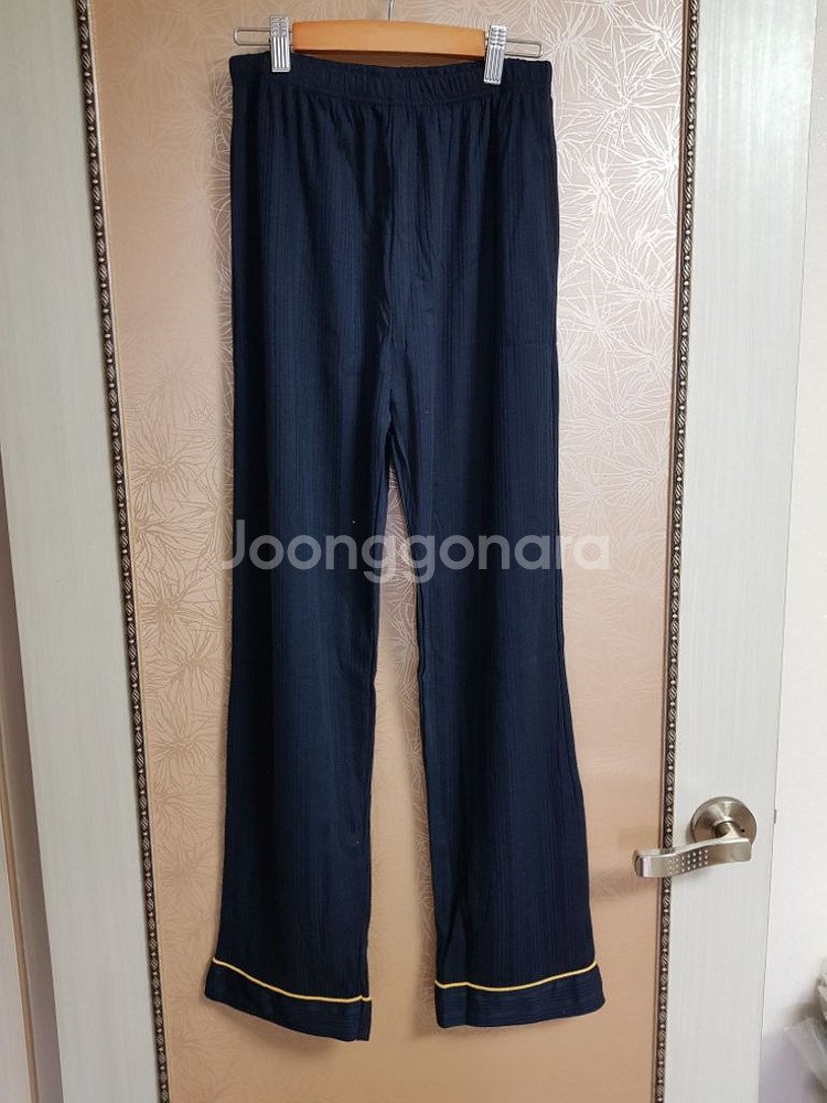 남녀 파자마 상하의 세트 2종--1