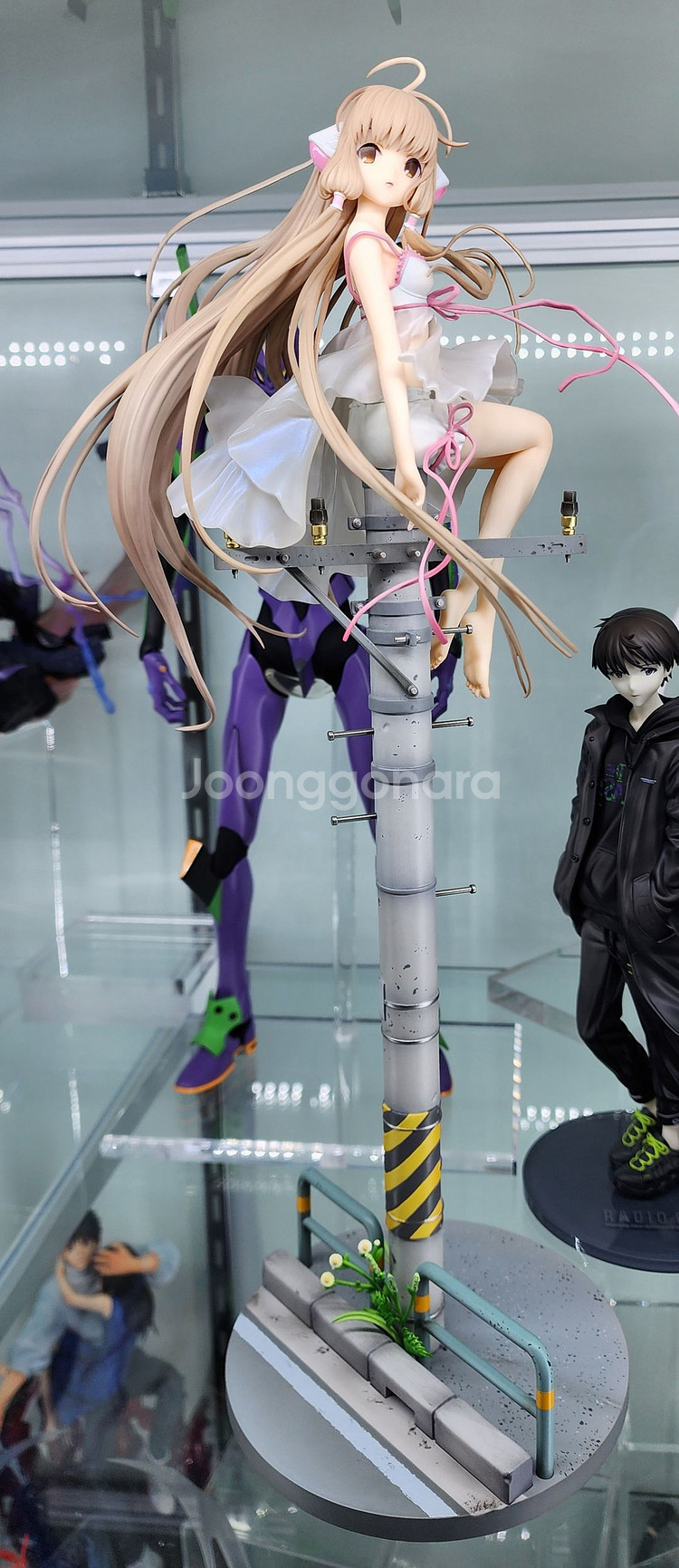 오리엔탈 포레스트 쵸비츠 판매합니다.--0