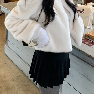 (구해요) 온트 ownt 홀리데이 퍼 자켓 예슬마켓