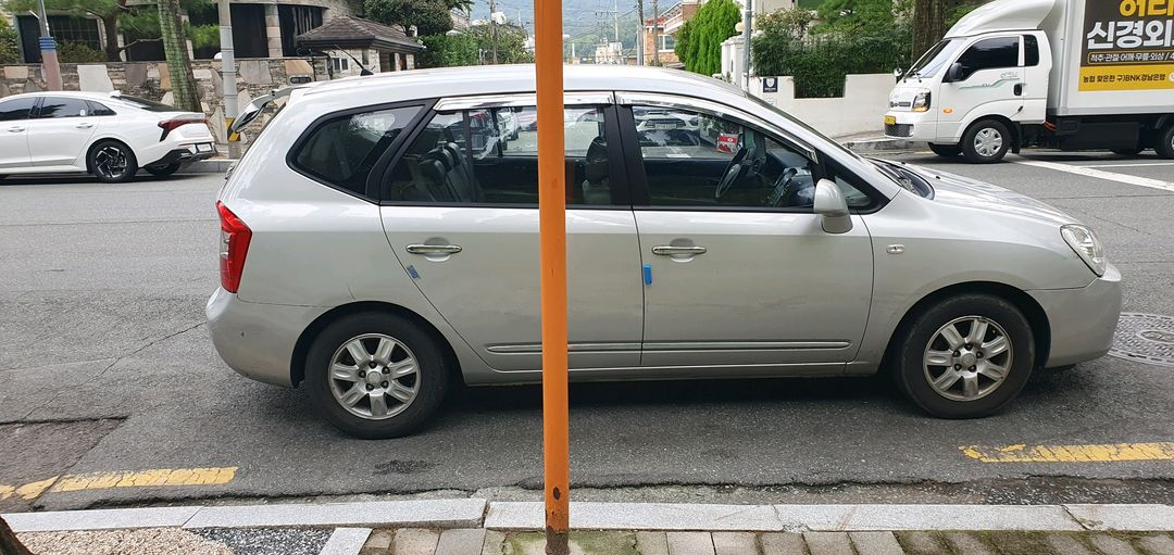 카렌스 오토 2008년식 엘피지 7인승 카랜스 개인 팔--1