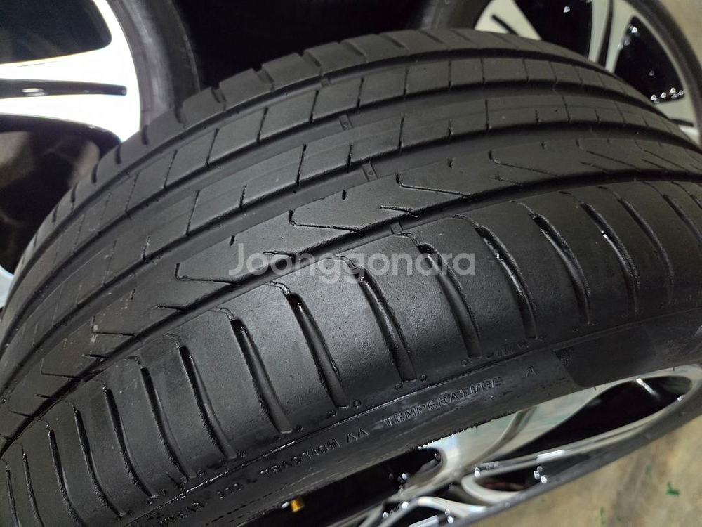 벤츠 W213 E00 18인치 정품 휠타이어--5