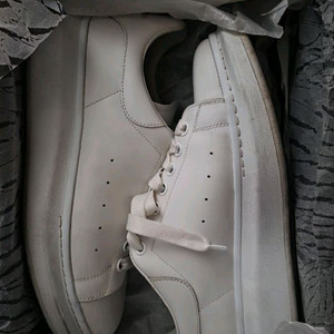 알렉산더 맥퀸 오버솔 화이트 280