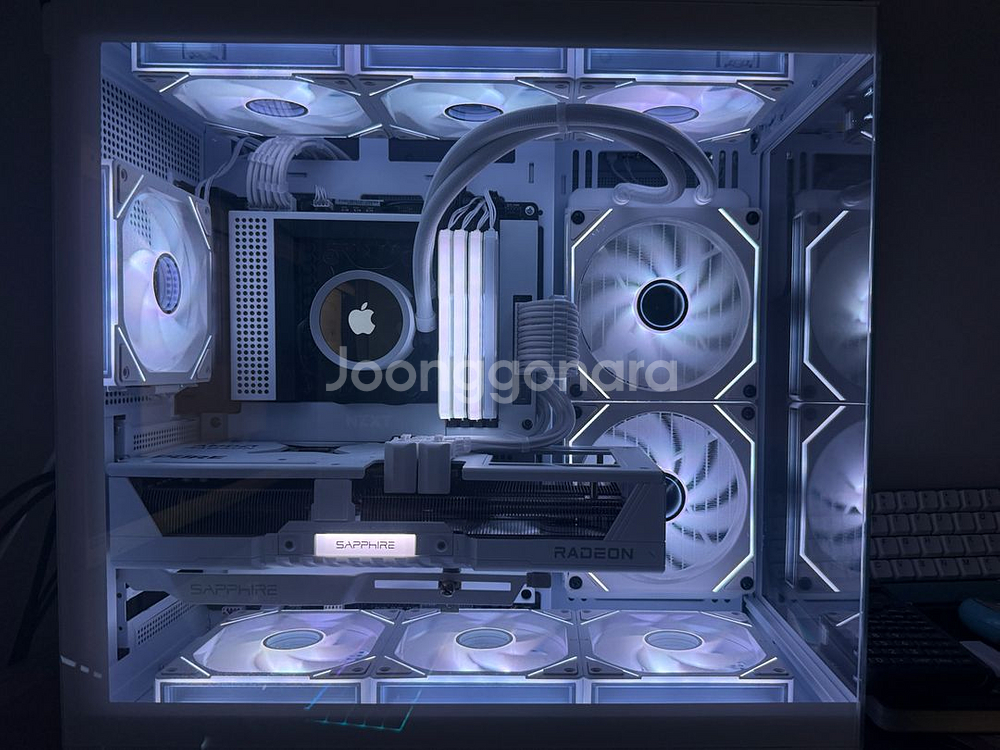 5800x3d 반본체 / n7 b550, 시금치 32g--5