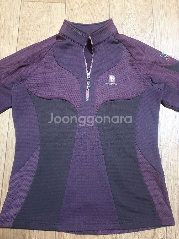 블랙야크 아웃도어 반집업 95 사이즈입니다--0