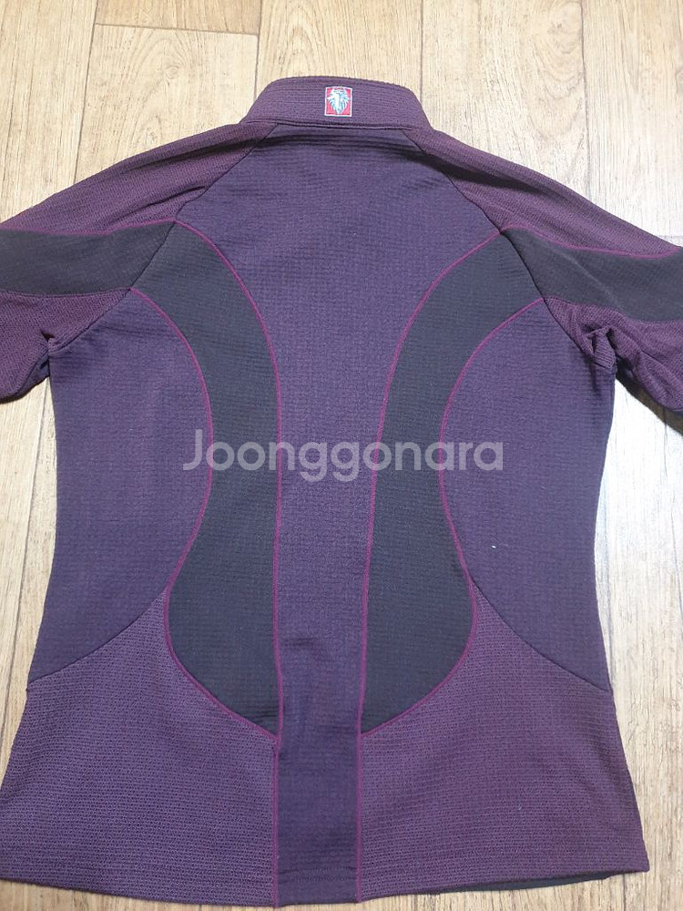 블랙야크 아웃도어 반집업 95 사이즈입니다--4