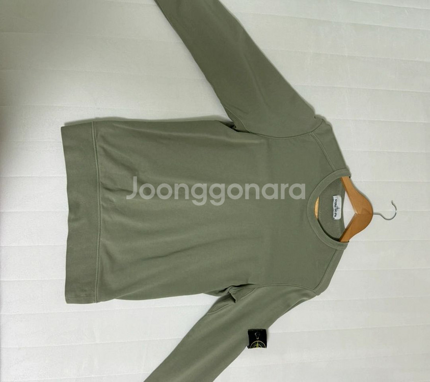 스톤아일랜드 맨투맨 s--1