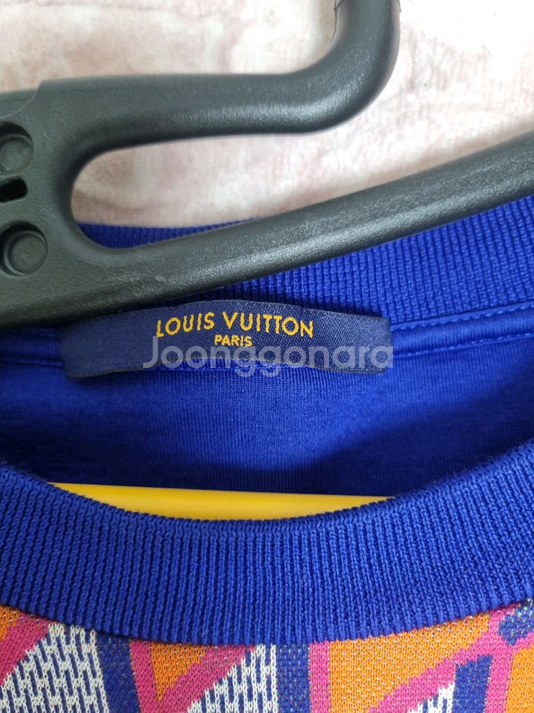 루이비통 맨투맨 (한정판)--2