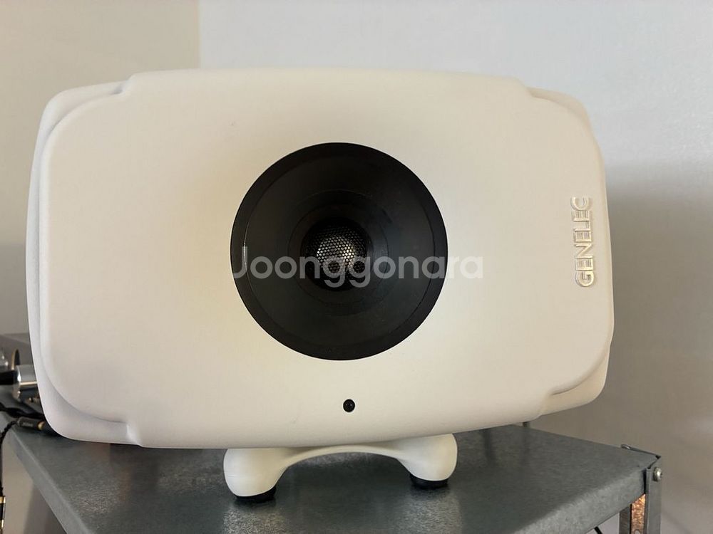 제네렉 8331 sam 스피커--0