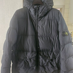 스톤아일랜드 24FW 크링클랩스 패딩 후드 블랙