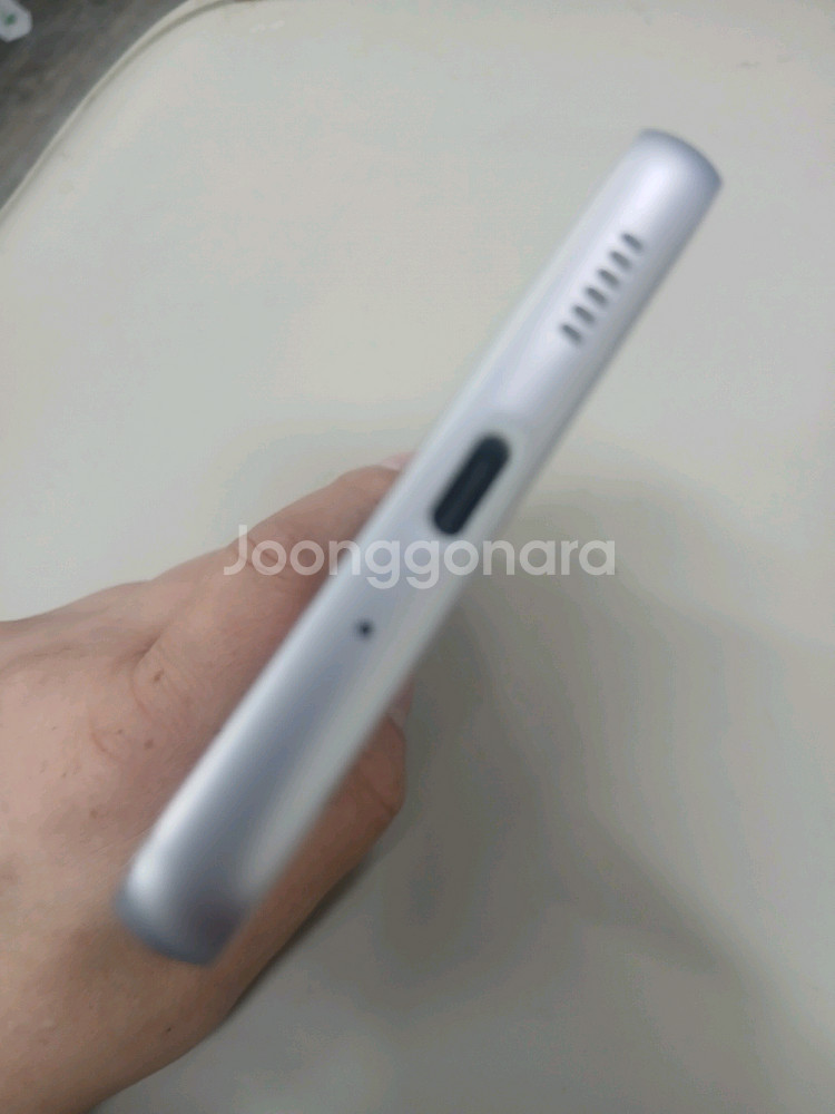 갤럭시A33 5G 128GB 화이트 상태굿 입니다.--5