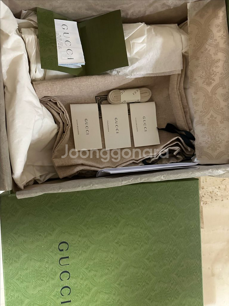 구찌 라이톤 띠로고 아이보리 남자(265)--2