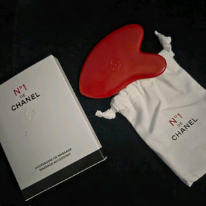 정품 샤넬 뷰티 괄사