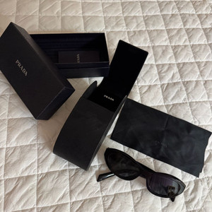 프라다 선글라스 0PR 26ZSF16K08Z