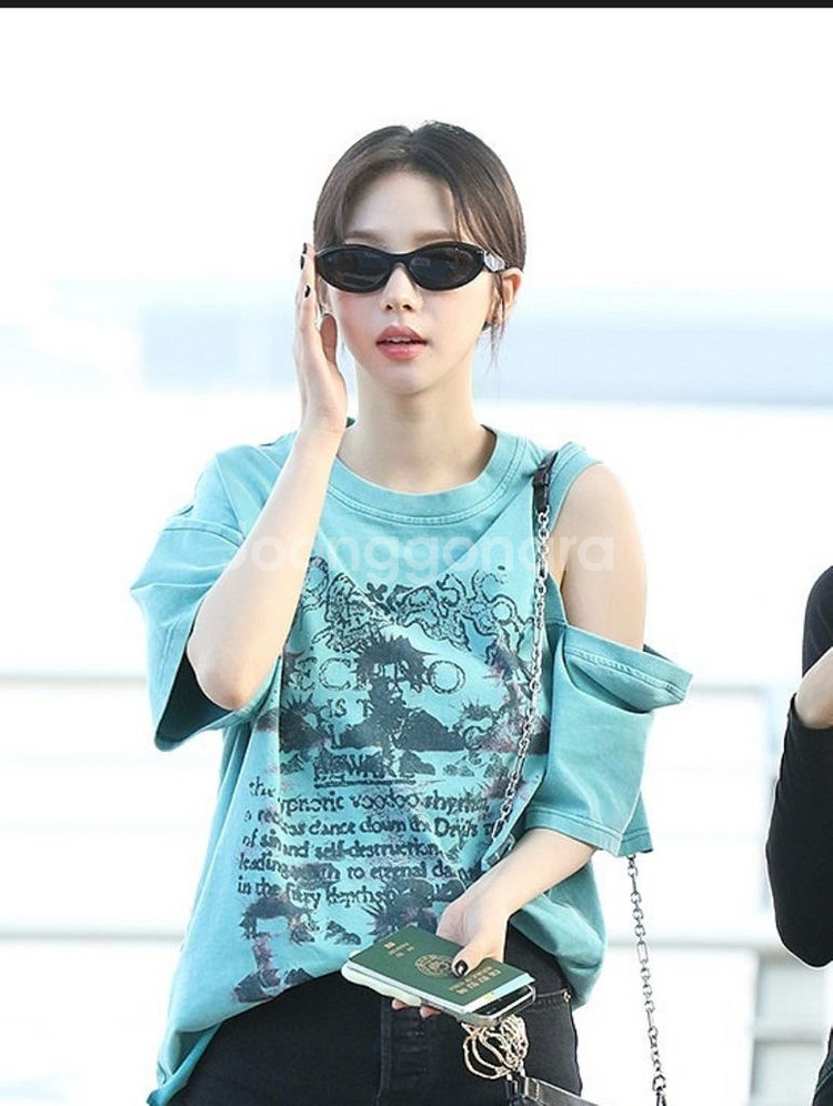 프라다 선글라스 0PR 26ZSF16K08Z--7