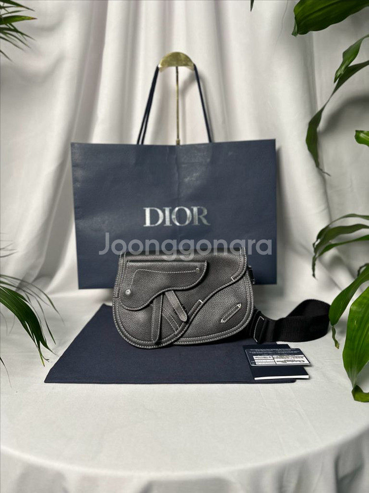 [풀구성]디올 새들백 카프스킨 블랙--0