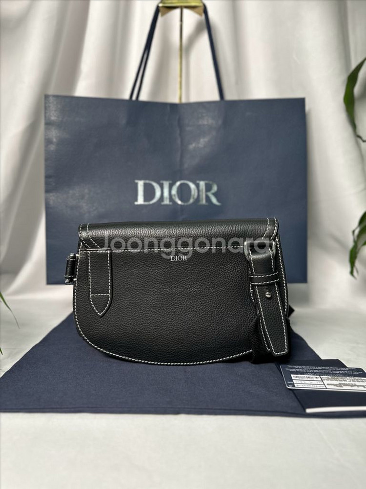 [풀구성]디올 새들백 카프스킨 블랙--2