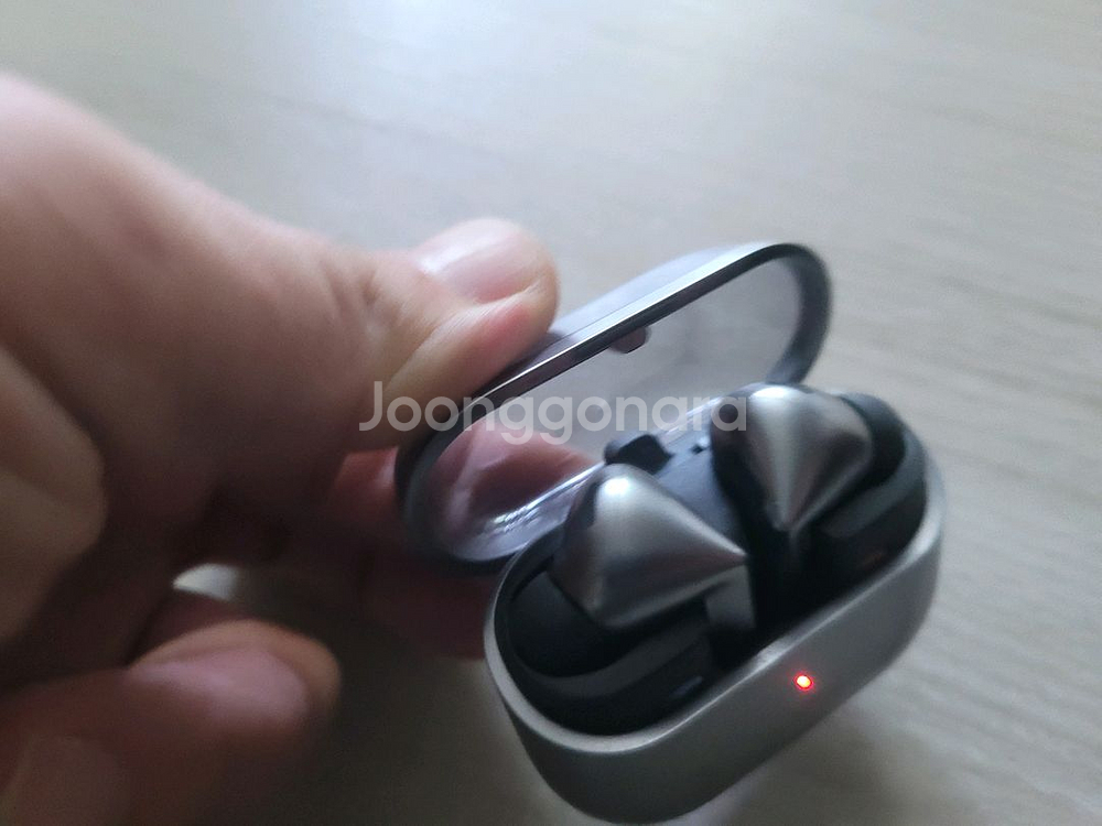 갤럭시 버즈3프로--3