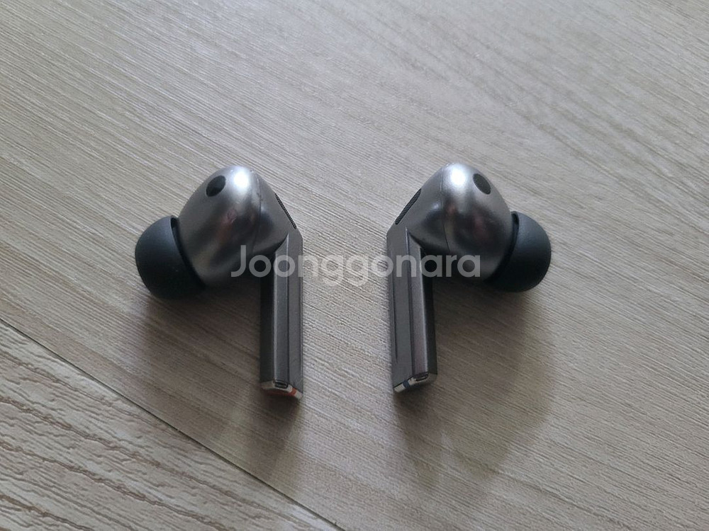 갤럭시 버즈3프로--8