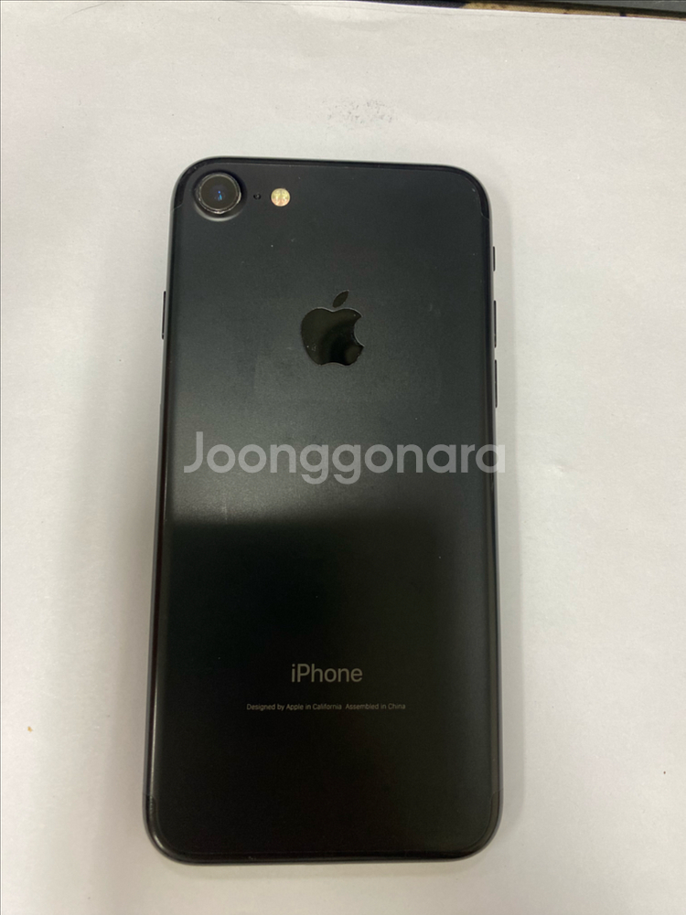 아이폰7 매트블랙 외관깔끔 128GB 91% 카메라용--0