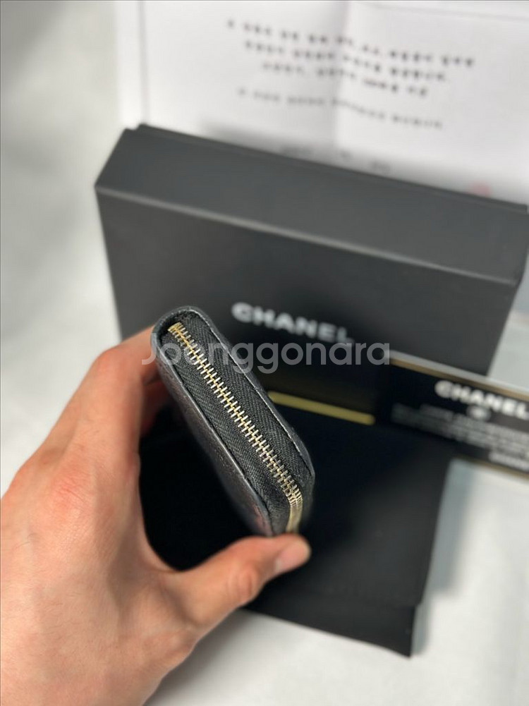 샤넬 케비어 카드지갑 금장로고--4