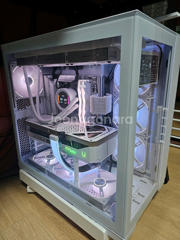 9800x3d 5090 본체 판매합니다--0