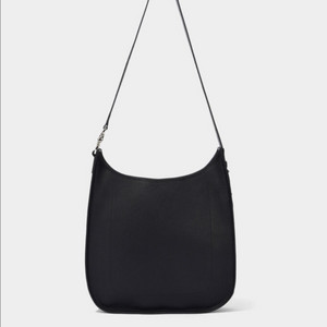 타임옴므 24FW 레더 스트랩 숄더백