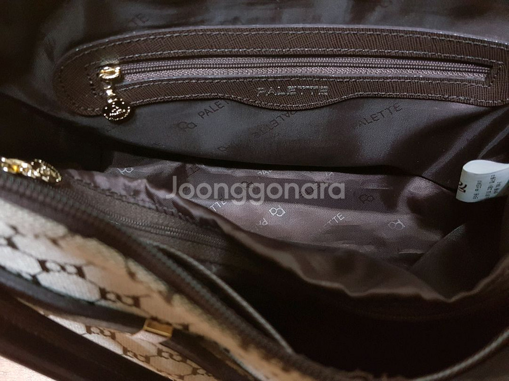 정품)팔레트(PALETTE) 중형 로고 자가드 숄더백--4