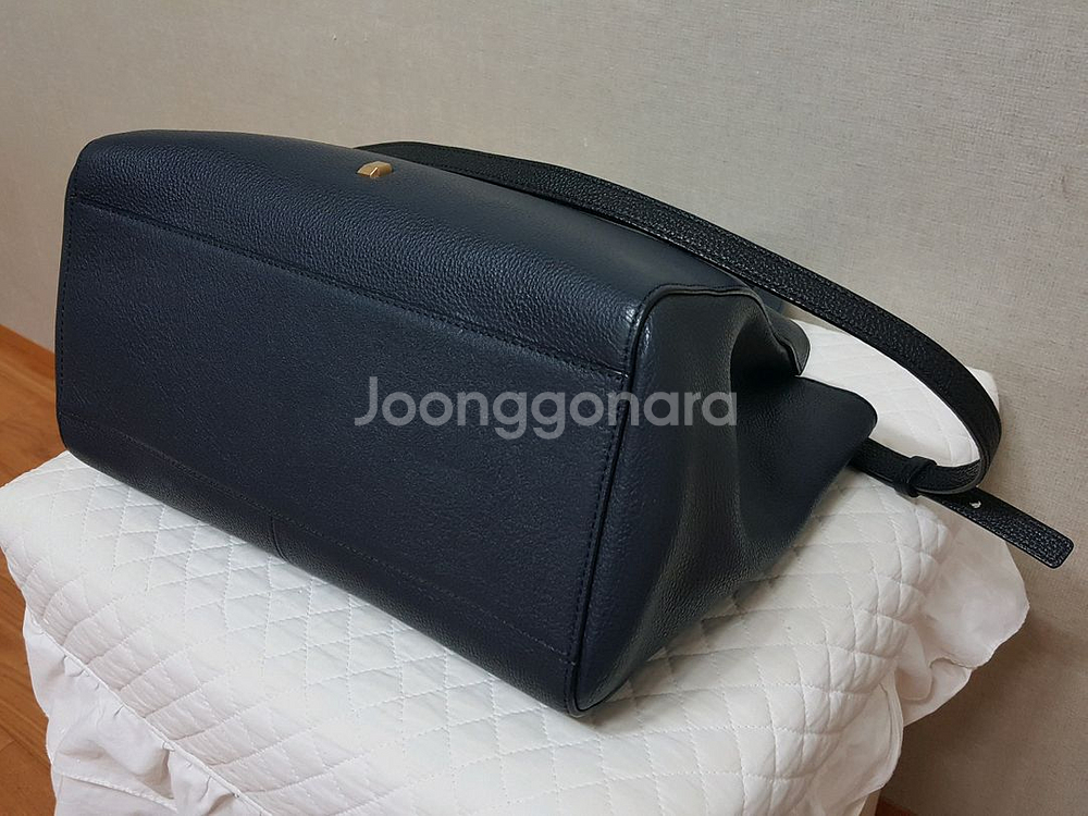 정품)삼성물산 라베노바 중형 소가죽 토트 크로스백--9