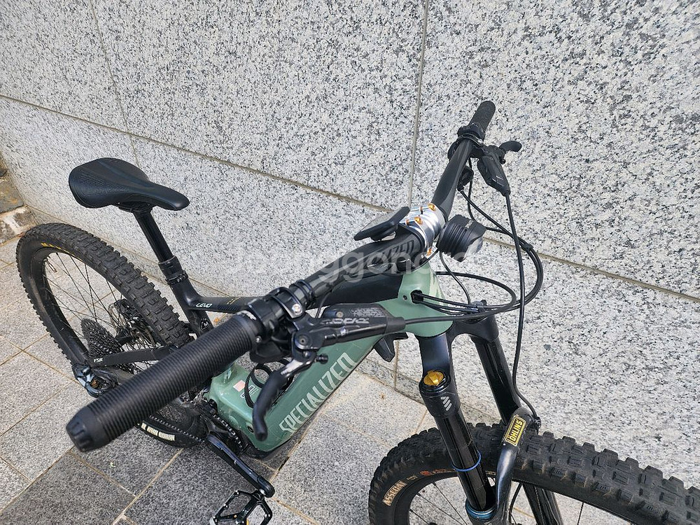 스페셜라이즈드 터보 리보 익스퍼트--4