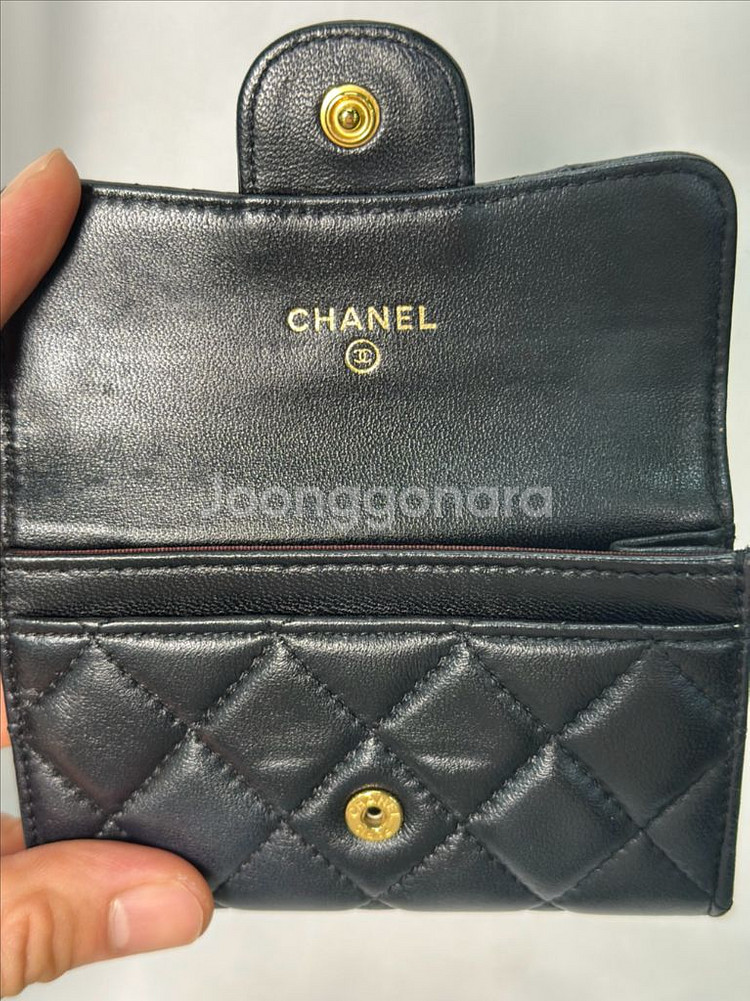 샤넬 클래식 똑딱이 금장 카드지갑--6