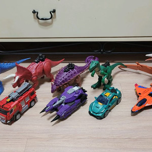 미미월드 공룡 합체 슈퍼트론 5종 전종 팝니다.