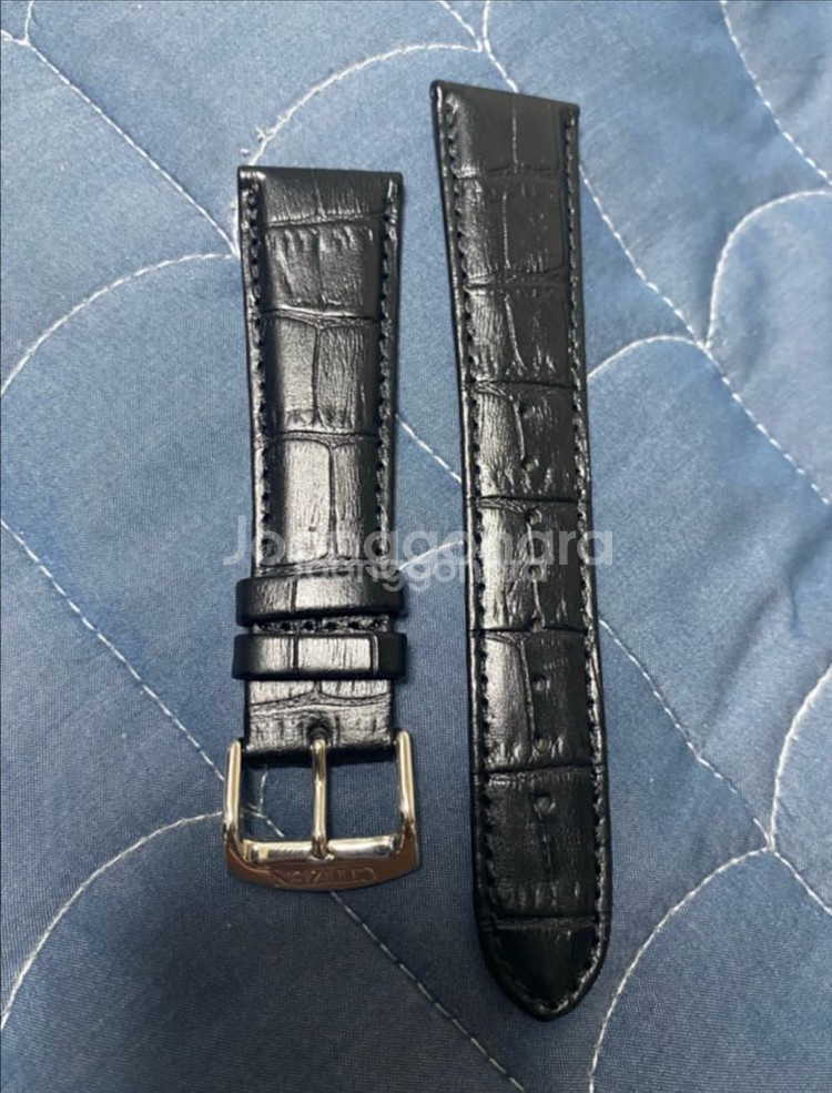 시티즌 정품 가죽 스트랩 블랙 22mm 싸게 팝니다.--0