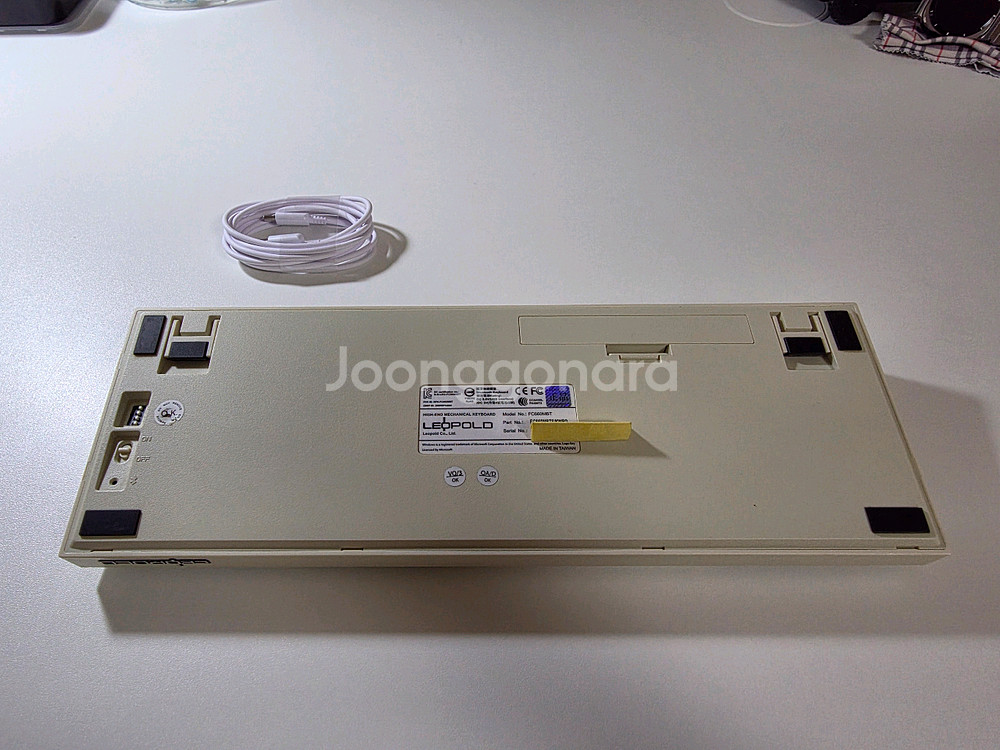 레오폴드 FC660MBT 저소음적축 간이윤활 키보드--1