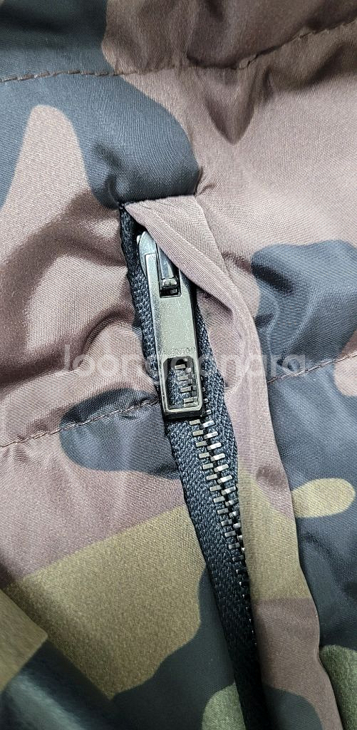 발렌티노 카모플라쥬 후드 패딩점퍼--6