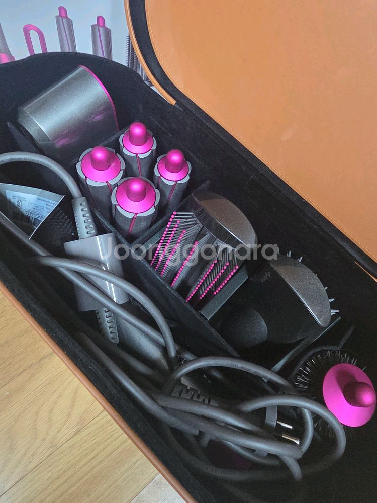 다이슨 에어랩--1