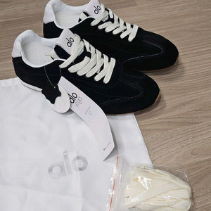 알로 선셋 스니커즈 w38