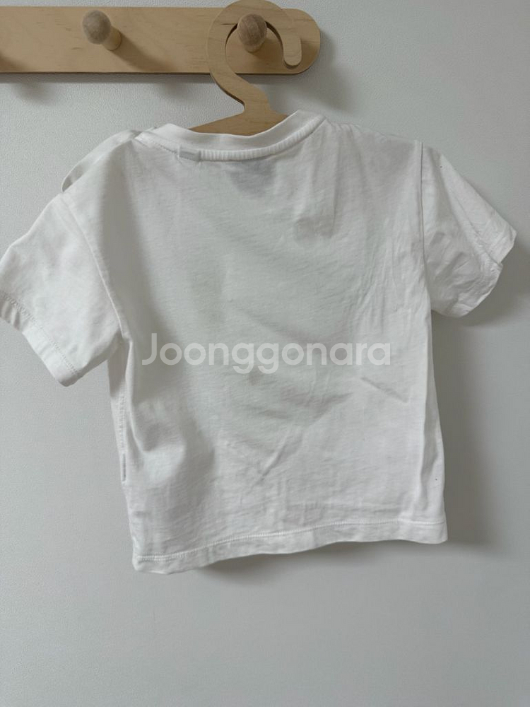 버버리 아기 반팔티(2y)--3