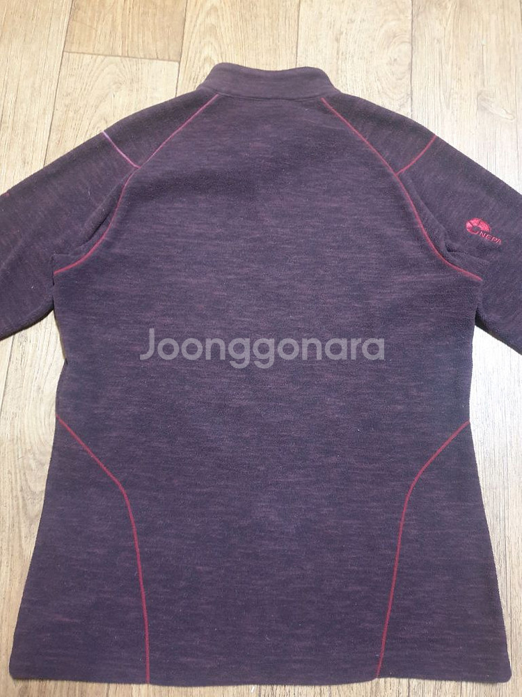 네파 아웃도어 반집업 95 사이즈입니다--4